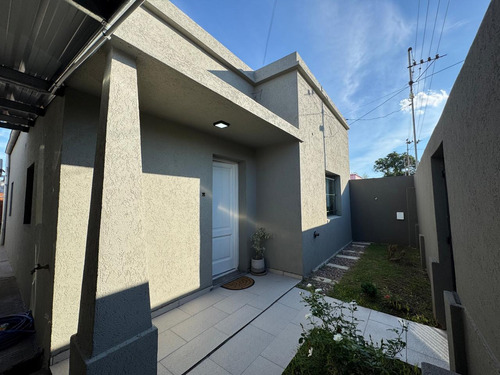 Casa En Venta En El Barrio El Quinto
