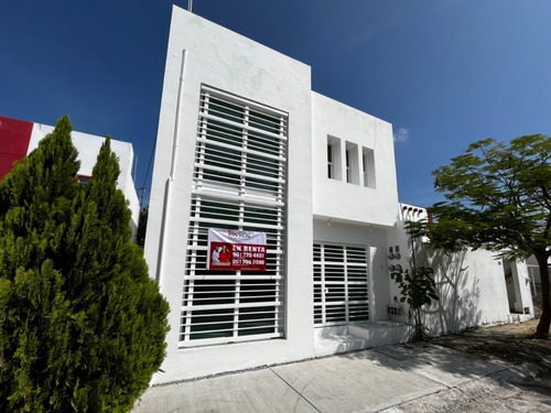 Imagen 1 de 16 de Casa De 2 Pisos En Renta En Fracc. Tipo Privado En Real Del