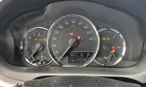 Toyota Yaris 1.3 16V FLEX XL PLUS TECH MULTIDRIVE