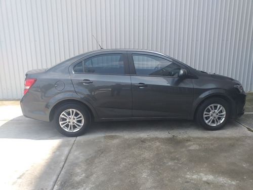 Imagen 4 de 13 de Chevrolet Sonic 2017 1.6 Lt At