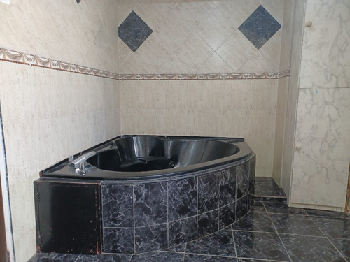 Apartamento Ph Av. Bolivar