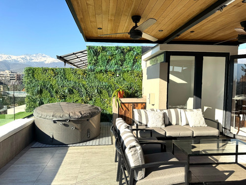 Departamento Townhouse En La Dehesa, 3 Pisos + Rooftop