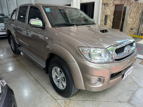 Imagen 3 de 11 de Toyota Hilux (l05) 3.0 C/d 4x2 Tdi Srv 163cv