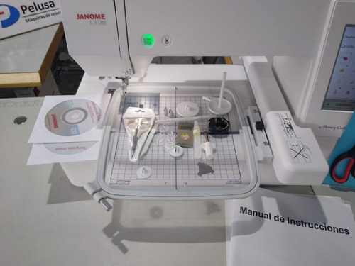 Imagen 4 de 7 de Bordadora Janome 400e + Tijeras + Hilos De Regalo!!!