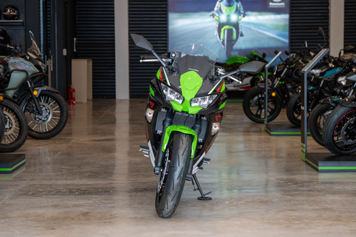 Kawasaki Ninja 400 2025 Promo De Contado.