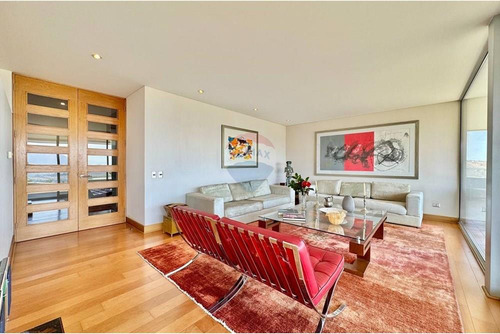 En Venta Duplex 6d 6b 3e San Carlos De Apoquindo