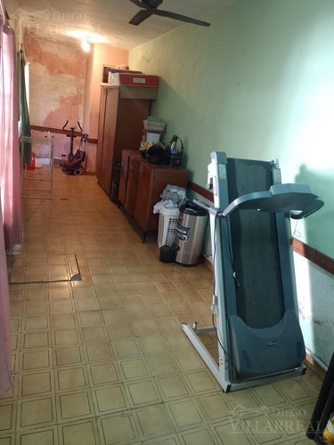 Imagen 8 de 13 de Casa - Tablada - 5 Ambientes - Multifamiliar - Venta - 4 Ambientes -
