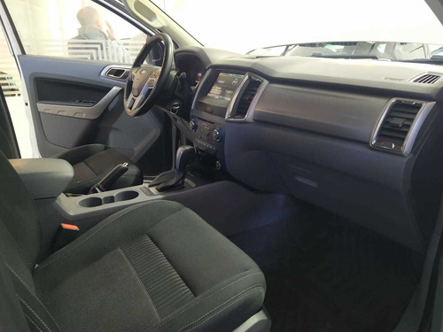 Imagen 10 de 17 de Ford Ranger 3.2 Cd Xlt Tdci 200cv Automática 4x2 2017