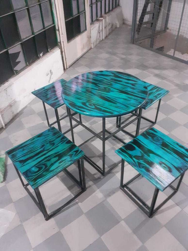 Imagen 3 de 10 de Mesa Ratona Nido Con Cuatros Bancos Extraíbles