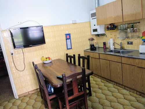 Imagen 10 de 30 de Munro - Chalet De 7 Amb En 2 Plantas Con Excelente Ubicación!!