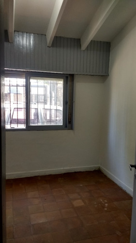 Venta Casa Con Jardín En Villa Concepción, San Martín/san Andrés