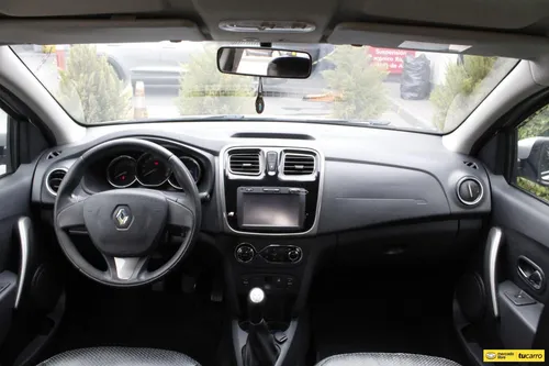 Renault Logan 1.6 Privilege