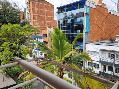 Apartamento Duplex En Venta En Laureles