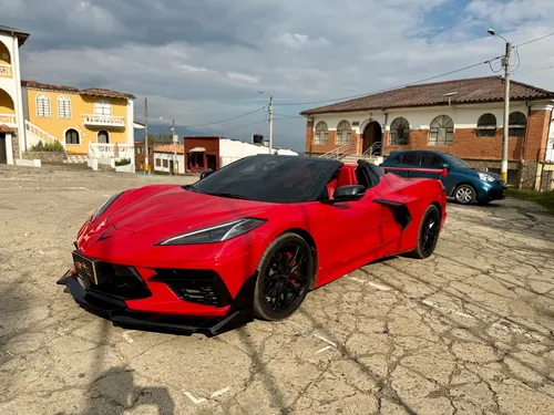 Chevrolet Corvette C8 2lt 2024