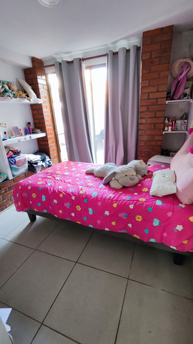 Casa El Olmo Peñalolén Amplio Dormitorio