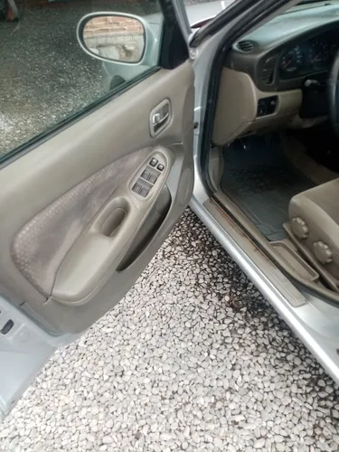 Nissan Sentra Gxe L1 5vel Aa Ee Mt