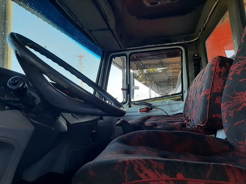 Imagem 7 de 9 de Mercedes Benz R1420 6x2 Graneleira