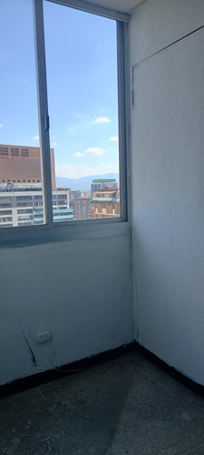 Imagen 9 de 14 de Oficina En Venta En La Torre Maracaibo (efi)