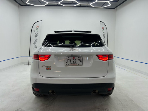 Jaguar F-PACE 3.0 R-sport At