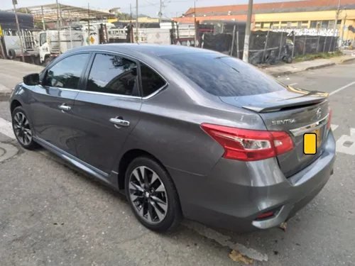 Nissan Sentra 1.8 B17 Fl Sr