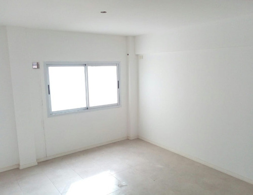 Imagen 3 de 14 de Departamento En Venta En Avellaneda Este