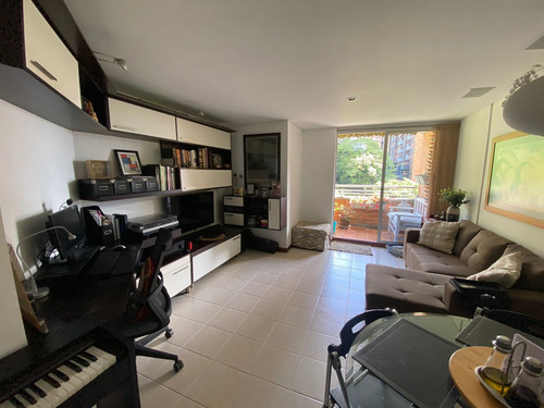 Imagen 11 de 19 de Venta Apartamento El Poblado Unidad En Castropol Arriba Notaria 15