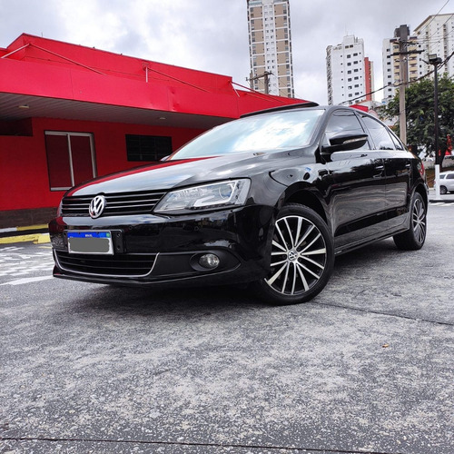 Volkswagen Jetta Highline Tsi 211 Cv Teto Solar