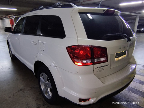 Dodge Journey 2.4 auto S.E 3 Corridas