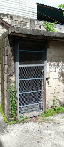 Imagen 30 de 30 de Maria Eugenia Blanco Vende Local En La Avenida Michelena De Valencia 125606