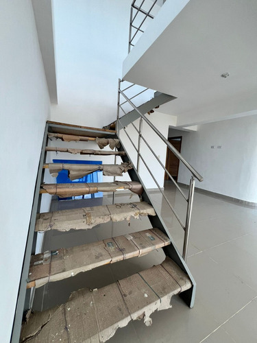 Venta De Apartamento En Reparto Los Tres Ojos | 4 Habitaciones | Parqueo | Entrega Inmediata