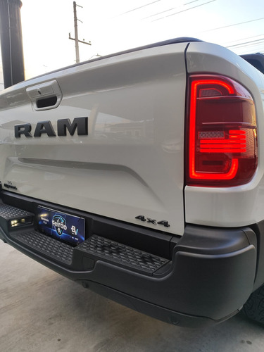 RAM Rampage 2.0 Rebel Cab. Dupla Td 4X4 Aut. 4P