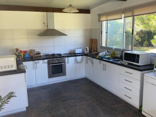 Casa + Terreno(2800m2)/marco De Los Reyes/2 Dorm/2 Baños/acepta Banco/parillero