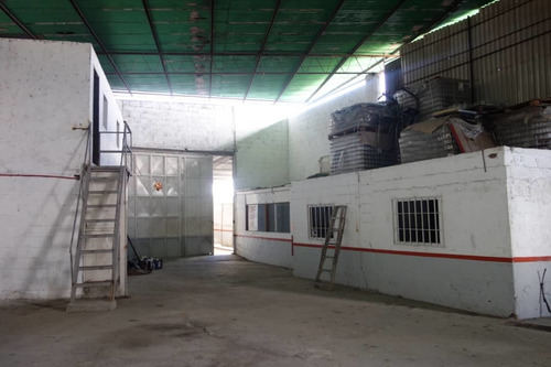 Imagen 4 de 8 de Galpon Industrial En Alquiler De 1300 M2 En Potrero Del Medio Carrizal