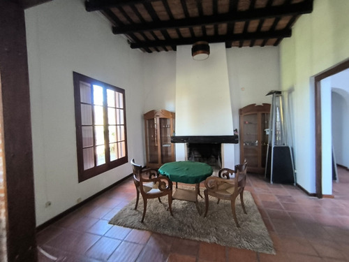 Venta Y Alquiler De Hermosa Chacra De 3 Dormitorios Con 3 Has Sobre Ruta 21