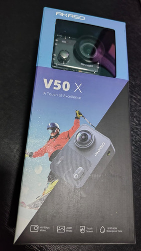Camara Deportiva Akaso Vx 50 Un Solo Uso. Con Sus Accesorios Gris Oscuro