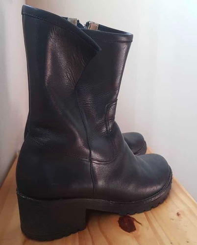Botas Negras Usadas En Muy Buen Estado Talle 38 Febo