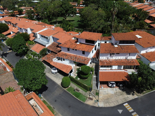 Casa En Venta En El Pedregal Barquisimeto, Lara Mc 