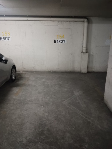 Venta Estacionamiento, Metro Camino Agrícola, Macul