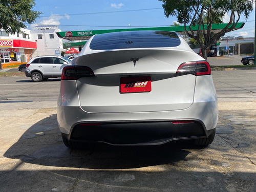 Tesla MODEL Y 0.0 Rwd