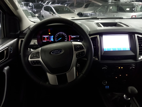 Imagen 11 de 15 de Ford Ranger 3.2 Cd Xlt Tdci 200cv Manual 4x2