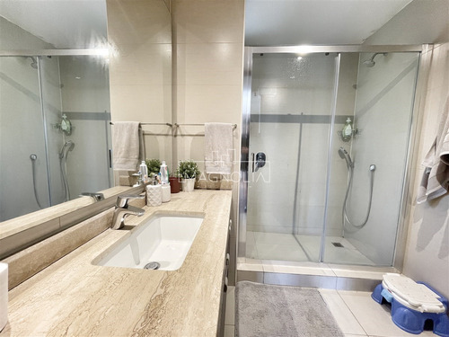 Casa En Venta De 3 Dorm. En Chamisero