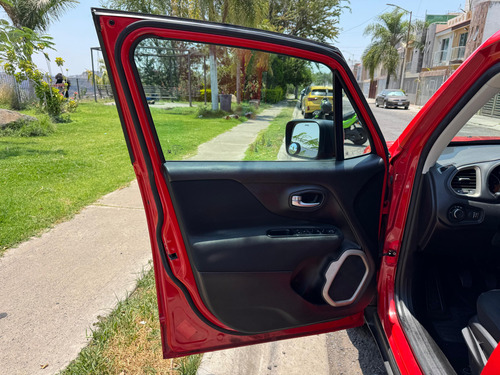 Jeep Renegade 1.8 Sport 4x2 At