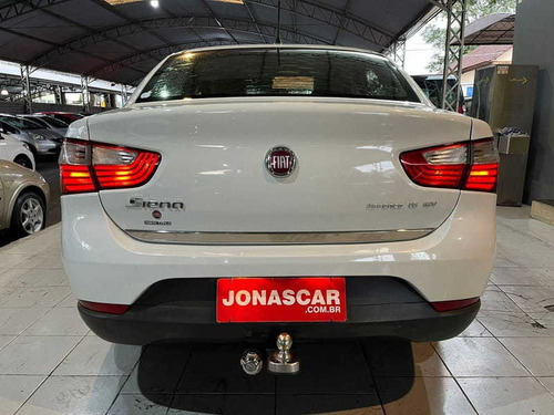 Imagem 4 de 15 de Fiat Siena Essence 1.6 2016