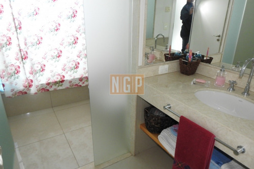 Duplex, Tiene Abajo 2 Dormitoiros Con 2 Baños, Arriba 1 Dormitorio Cn 1 Baño Y Otro Living - Ref: 5308