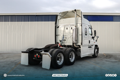 Freightliner Cascadia ...