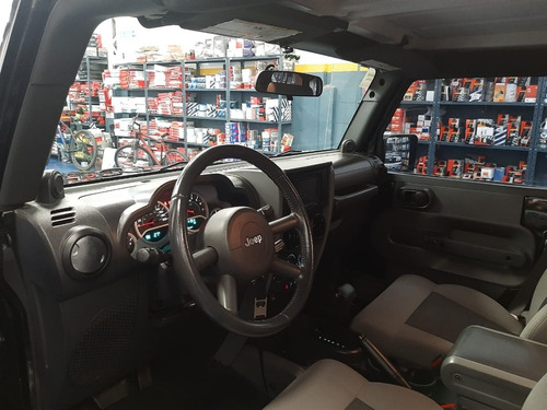 Jeep Wrangler Unlimited At 3.8 V6 2011