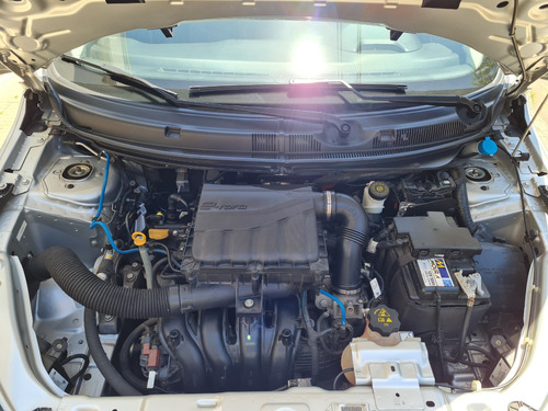 Fiat Cronos 1.8 16v Precision Pack Premium