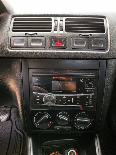 Imagen 11 de 15 de Volkswagen Jetta Clasico 2015