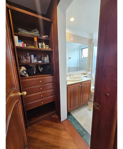 Arriendo Apartamento En Poblado- Milla De Oro
