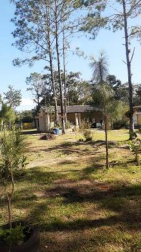 Imagem 6 de 16 de Chácara No Bairro Chácaras Lucel, Em Itanhém, Litoral Sul De São Paulo, Localizado Lado Serra. Possui Arvores Frutíferas, Capela, Campo De Futebol E Churrasqueira.